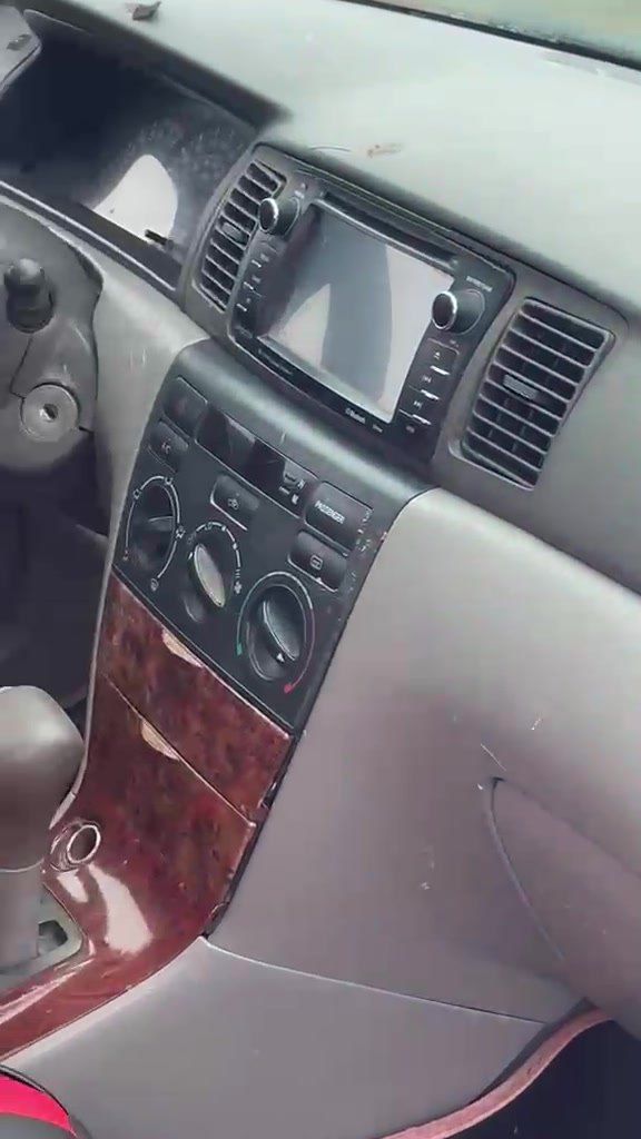 Toyota Corolla for sale, photo 3 of 6
