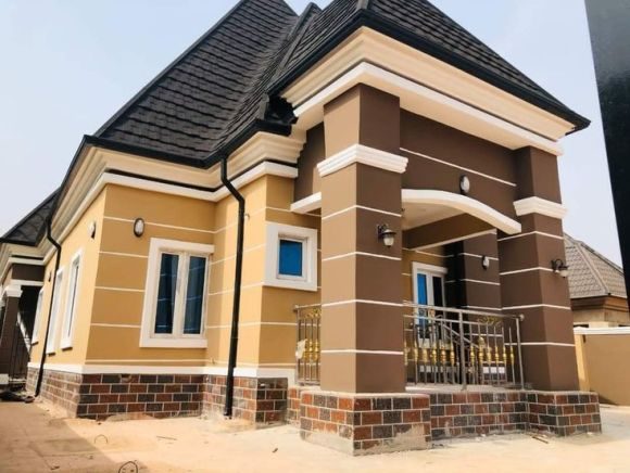 Brown and cream duplex façade, Benin City